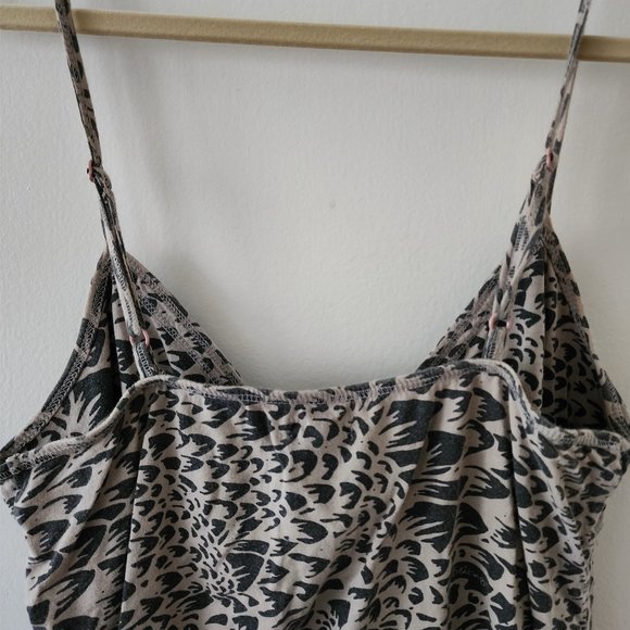 Billabong Gray Leopard Print Cami, Size Medium - Picture 2 of 7